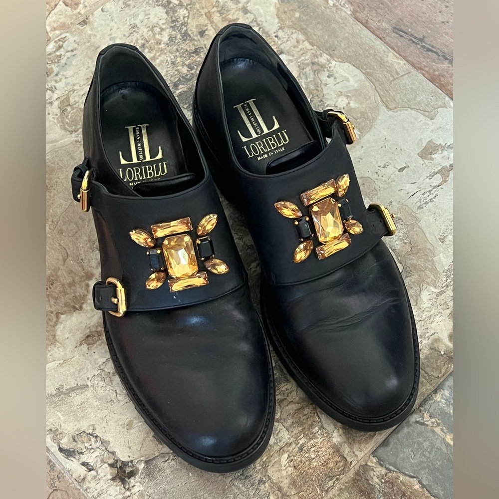 Loriblu luxury brand Italian Leather shoes with rubber soles. Size 41 Size 11